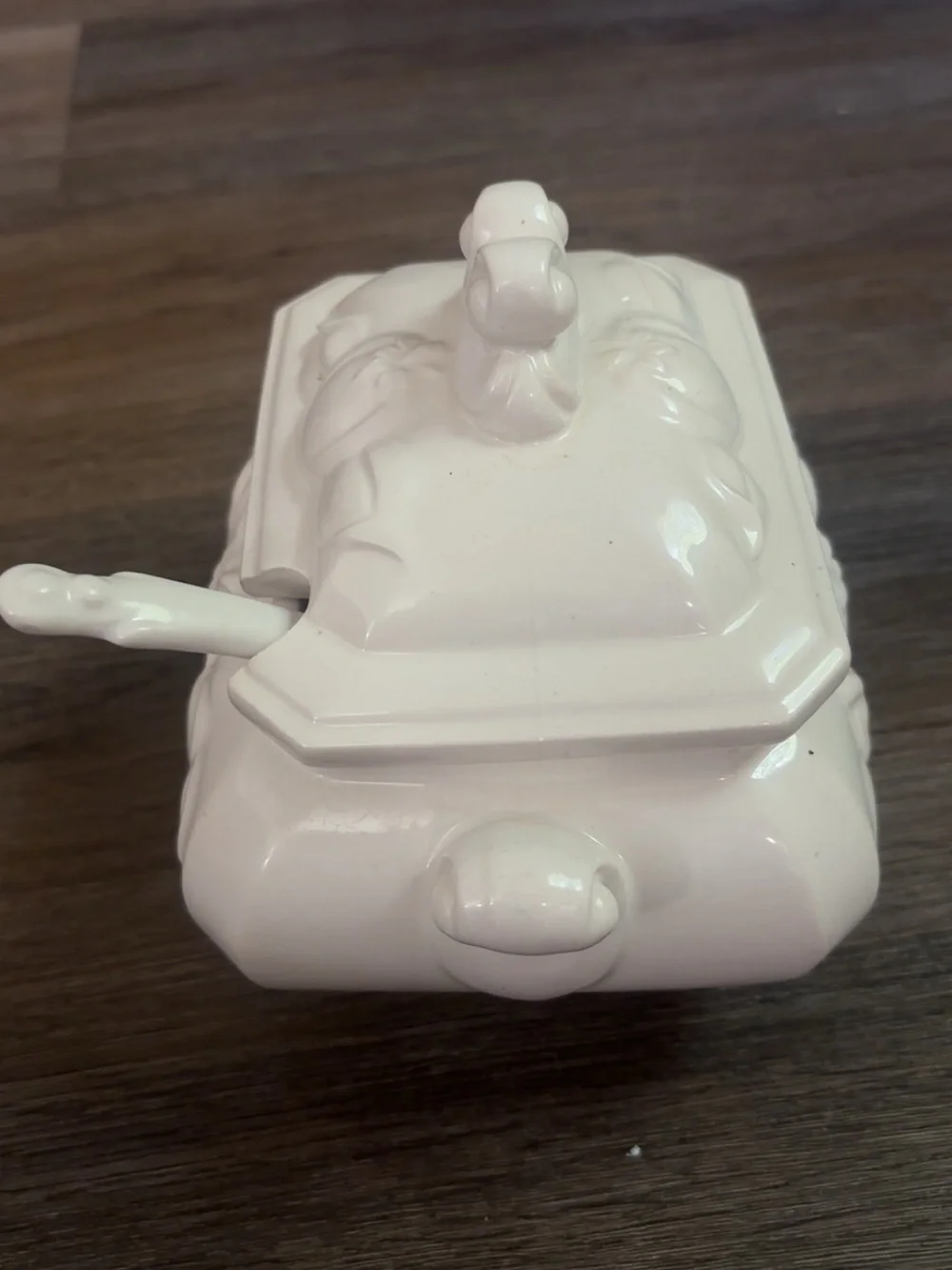 White Decorative Ceramic Sugar Bowl with Lid and Spoon